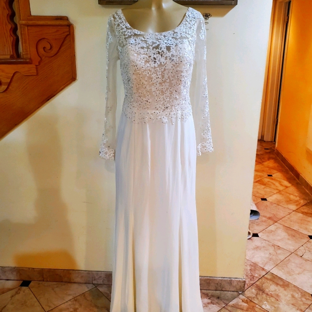 White Lace Formal Dress